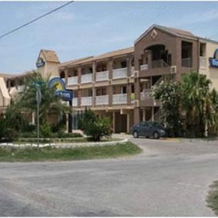 Days Inn By Wyndham Corpus Christi Beach Buitenkant foto