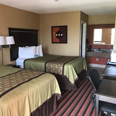 Days Inn By Wyndham Corpus Christi Beach Buitenkant foto