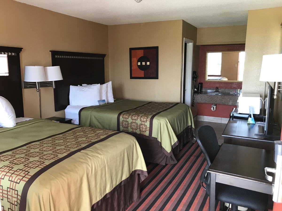 Days Inn By Wyndham Corpus Christi Beach Buitenkant foto